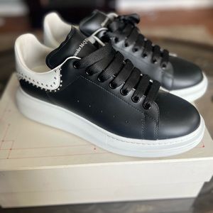 Alexander Mcqueen Oversized Black White Sneaker